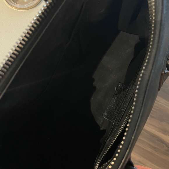 Givenchy Medium Antigona bag in grained leather - Picture 5 of 7